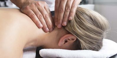 Neck and shoulder massage relieves symptoms of osteochondrosis of the cervical spine