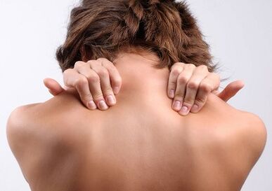 How is the osteochondrosis of the cervical spine manifested