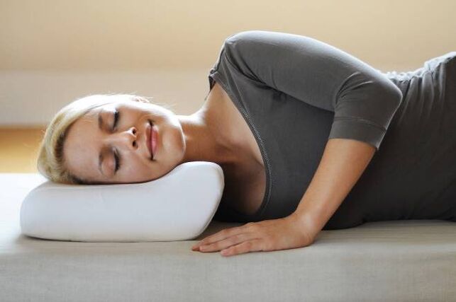 Sleep on an orthopedic pillow as preventing cervical osteochondrosis