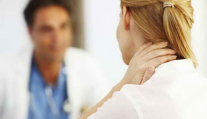 Appeal to a doctor in case of suspicion of osteochondrosis